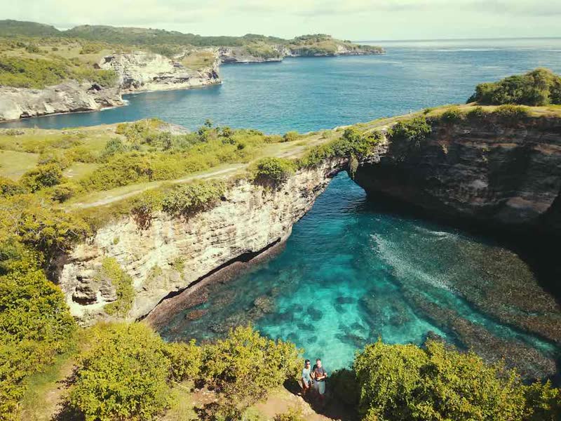 Crystal clear waters of Nusa Penida with dramatic underwater visibility