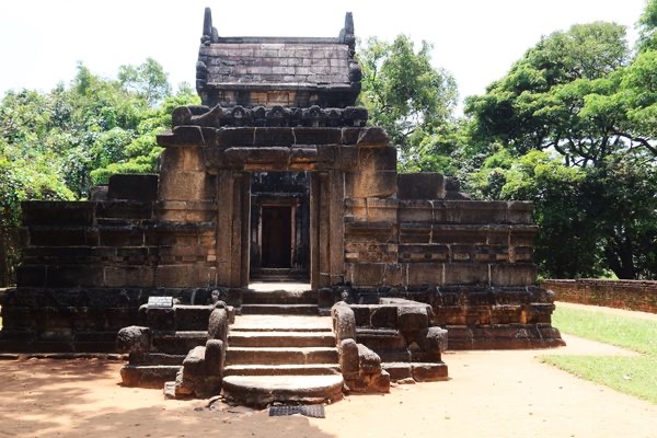 Sri Lanka — ️ Culture &amp; History