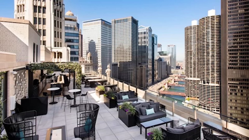 Chicago — Nightlife &amp; Entertainment