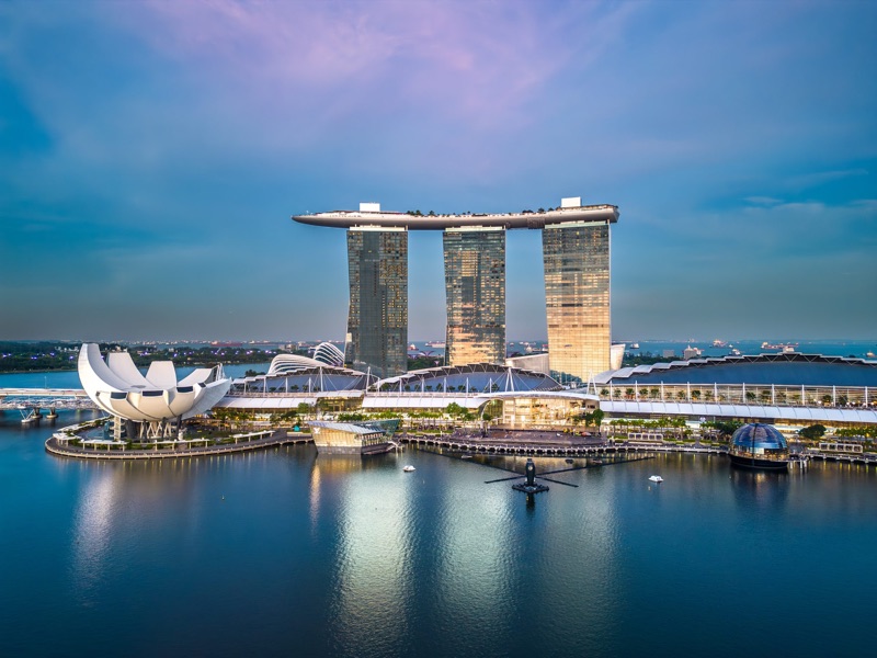 Singapore Marina Bay Sands and city skyline