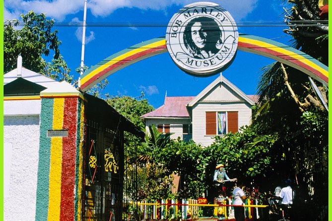Jamaica — Culture & History