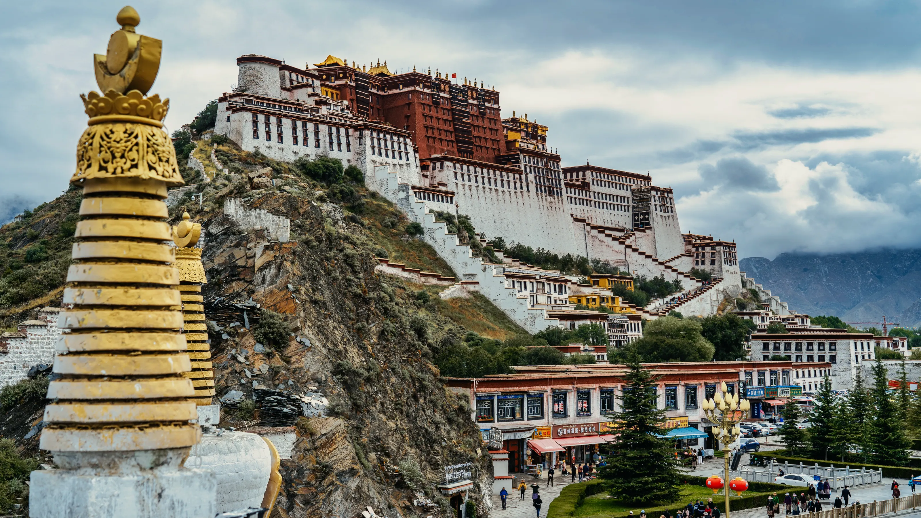Lhasa travel destination