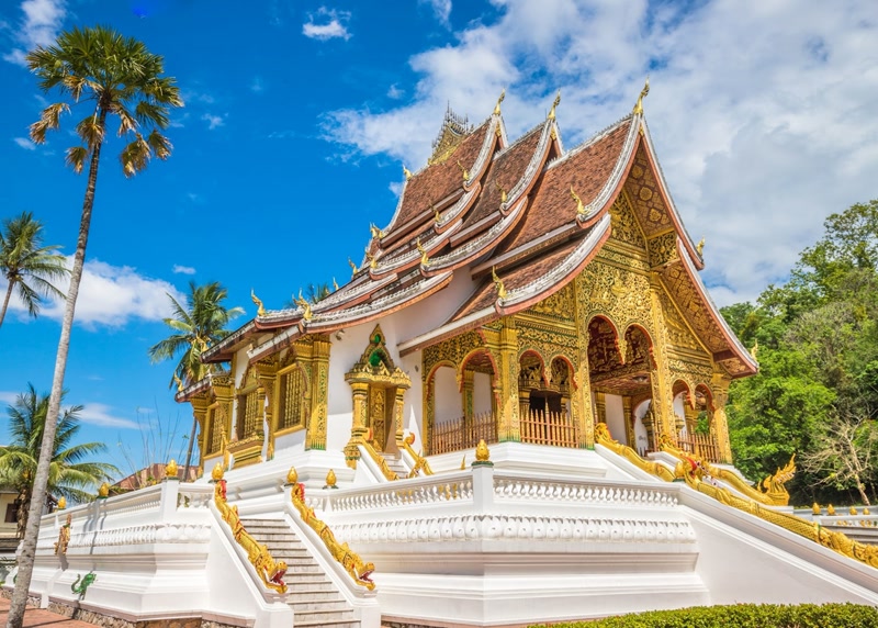 Luang Prabang Mekong River — golden temples and the Mekong riverside