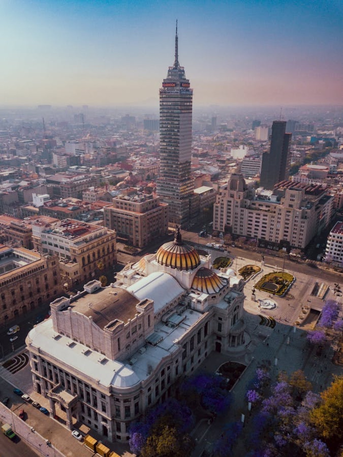 Palacio de Bellas Artes in Mexico City — the iconic Art Nouveau cultural center