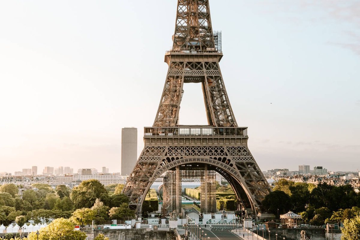 Eiffel Tower Paris — the iconic iron lattice tower on the Champ de Mars