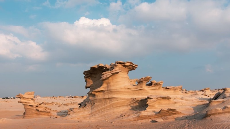 Scenic landscapes and attractions of UAE