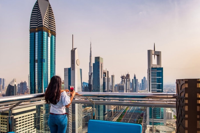 Uae — Nightlife & Entertainment