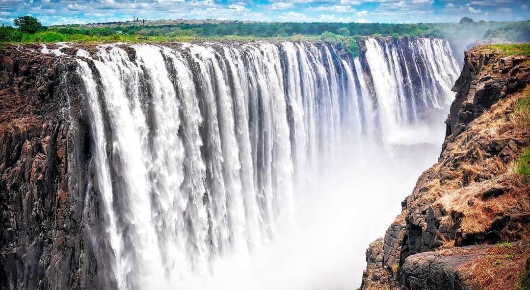 Cultural heritage and landmarks of Victoria Falls