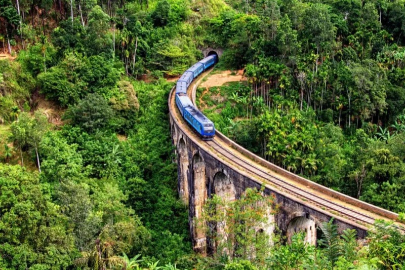 The Scenic Train to Ella — Sri Lanka's Most Beautiful Journey, Sri Lanka & Maldives