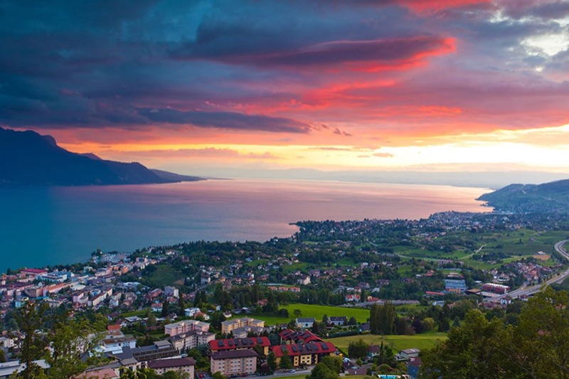 Farewell to the Swiss Riviera — Final Morning by the Lake, Switzerland