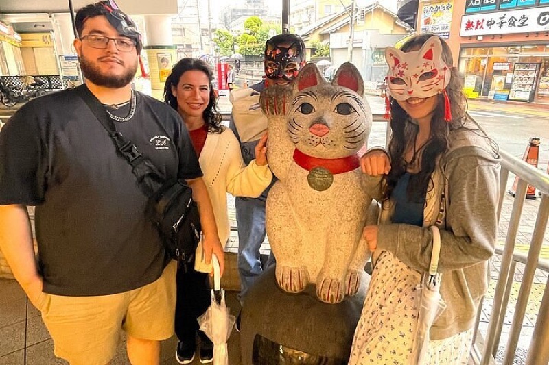 Local Tokyo — Lucky Cats, Parks & Vintage Vibes, Japan