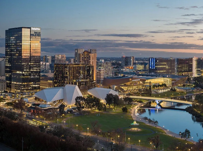 Arrive Adelaide — South Australia's Elegant City, Australia & New Zealand
