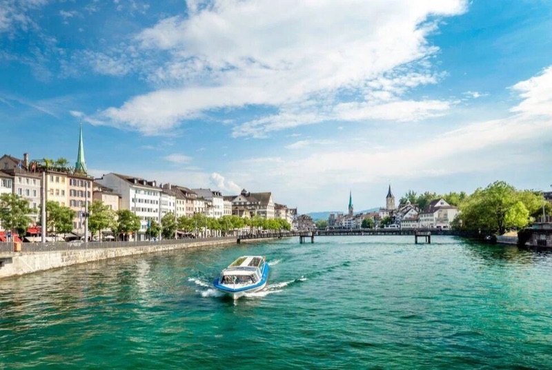 Lake Zurich, Zürichberg Forest & City Scenes, Switzerland