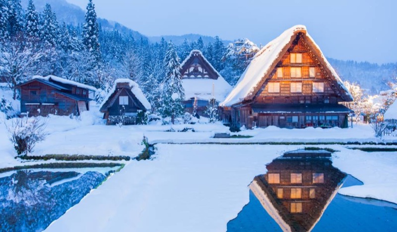 Fairytale Village: Shirakawa-go, Japan