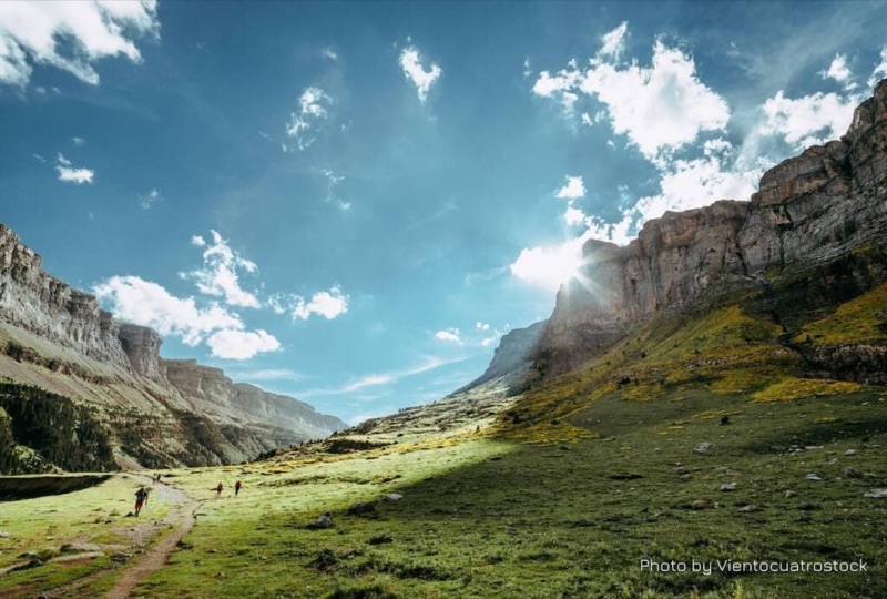 Ride to Ordesa: Valley of the Giants, Aínsa, España