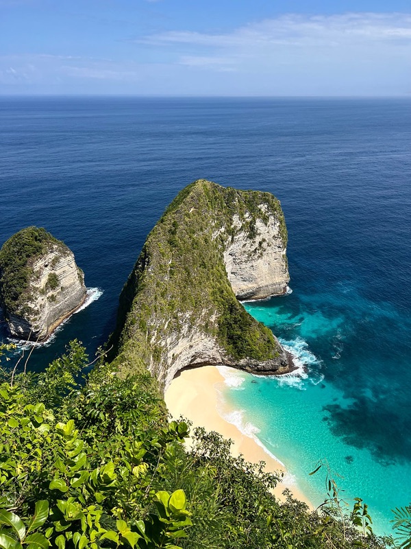 Nusa Penida to Uluwatu — Bukit Peninsula, Bali, Indonesia