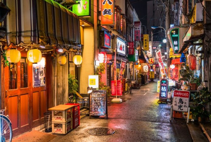 Touchdown Tokyo — Golden Gai & Yakitori Alley, Tokyo, Japan