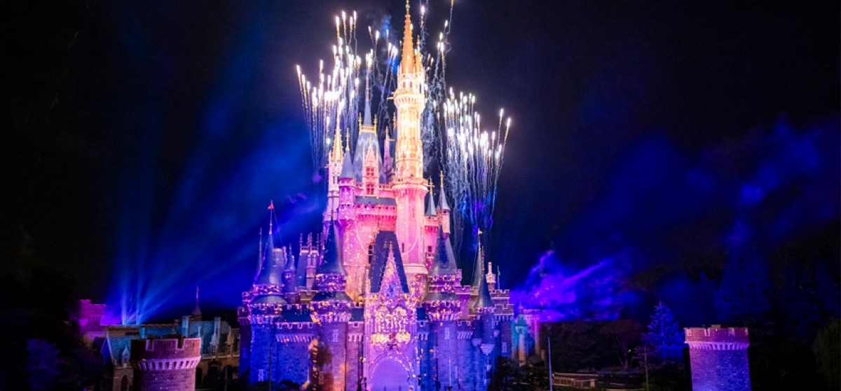 Fireworks spectacular over Cinderella Castle at Tokyo Disneyland