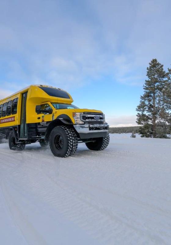 Yellowstone Snowcoach Tour & West Yellowstone, Big Sky, Montana