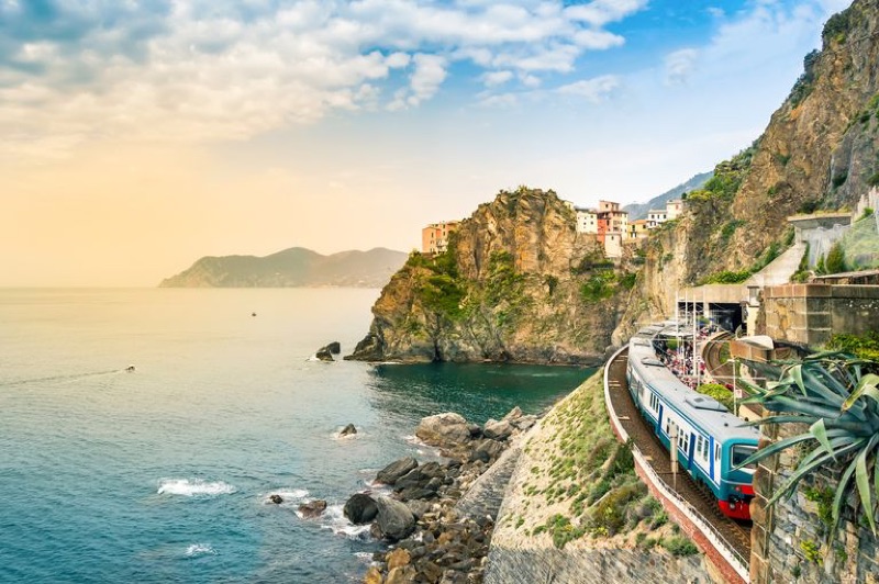 Lake Como to Cinque Terre — To the Ligurian Coast, Europe by Train