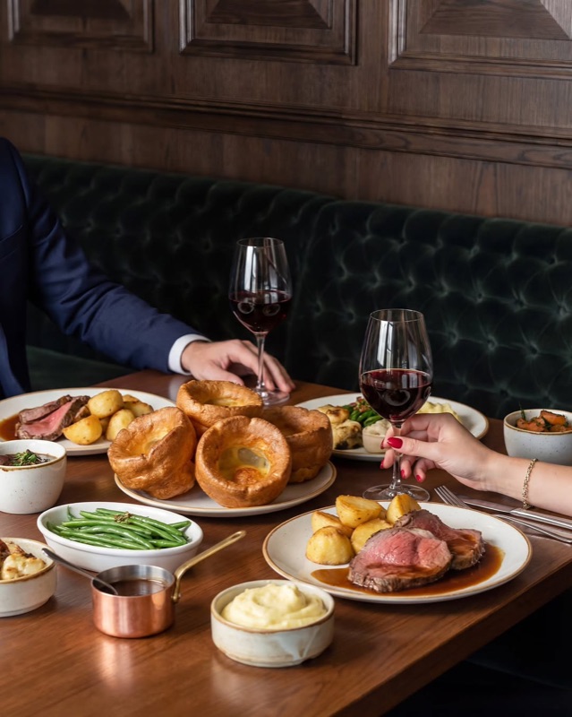 Oak Room in Abu Dhabi