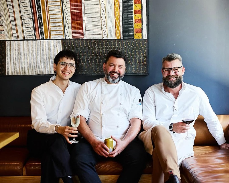 2KW Bar & Restaurant