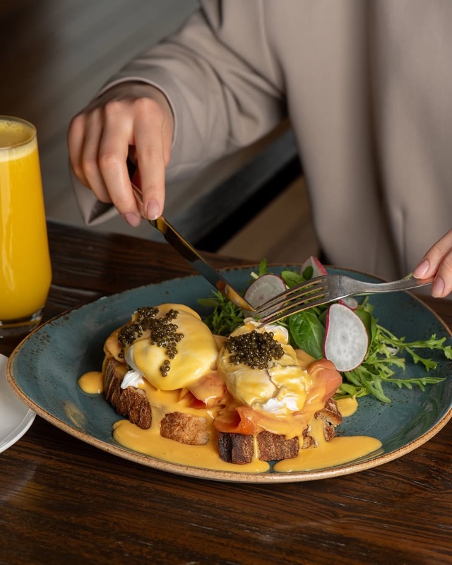 Sky Lobby Bar (Hilton Garden Inn Almaty)