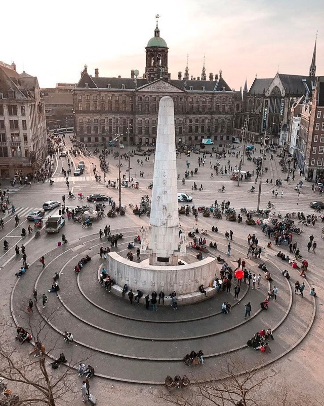 Dam Square