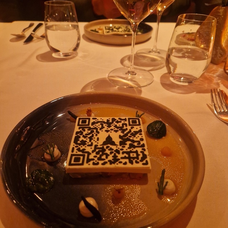 Restaurant Bougainville in Centrum (Dam Square) — Perched atop Hotel TwentySeven overlooking Dam Square, Restaurant Bougainville o