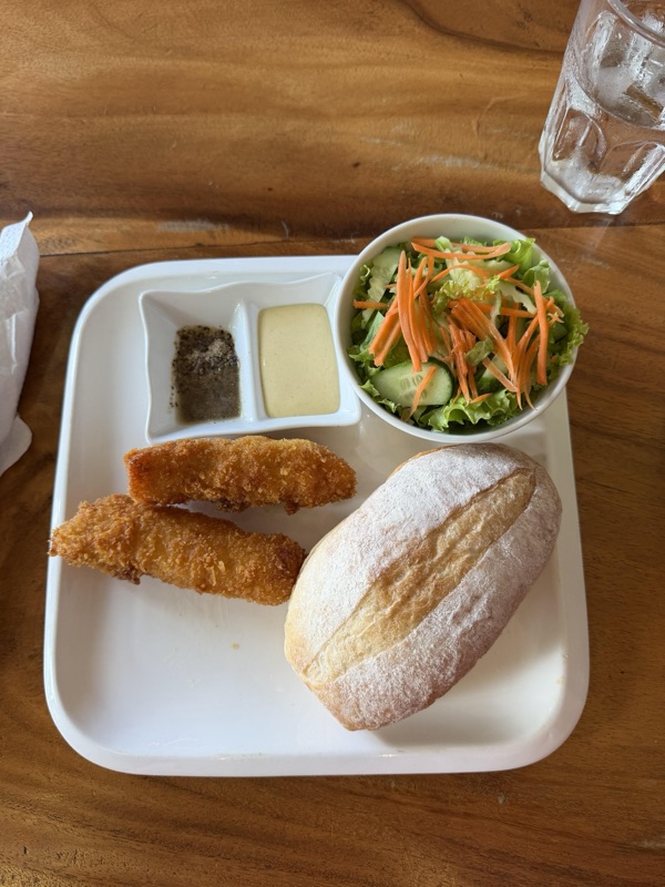 Tevy's Place in Siem Reap — famous fish baguette and Khmer food