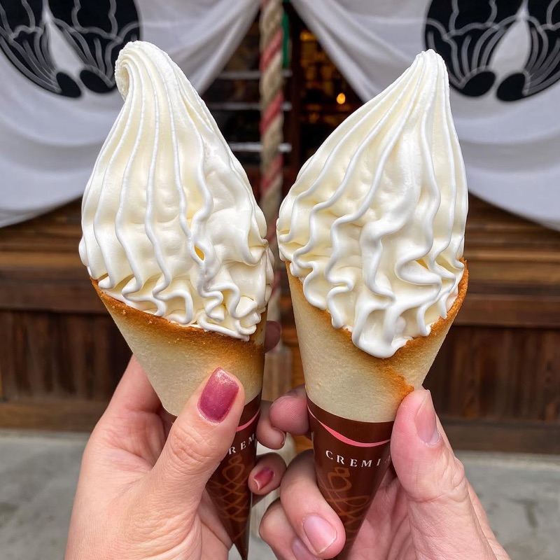 Cremia premium soft serve ice cream in Asakusa, Tokyo