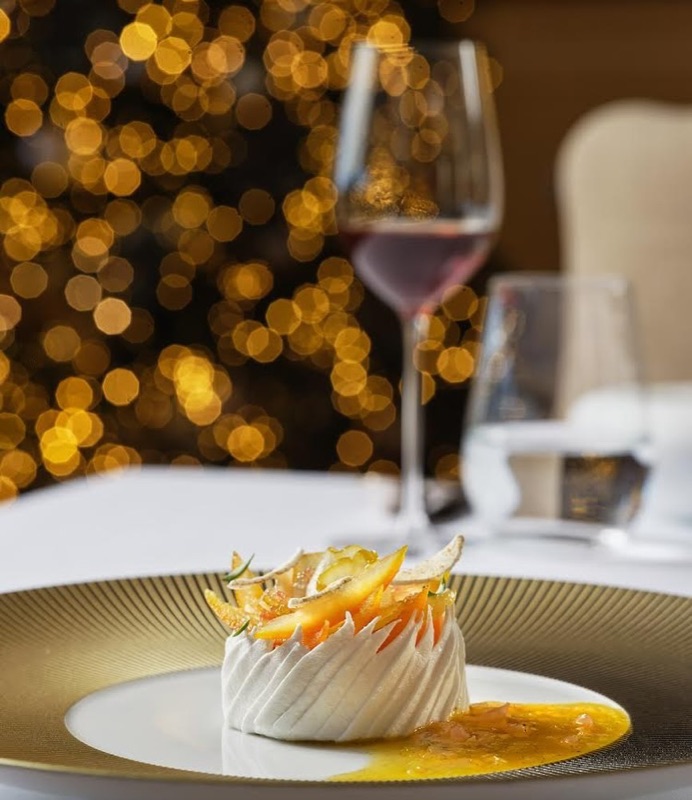 Tudor Hall (King George Hotel)