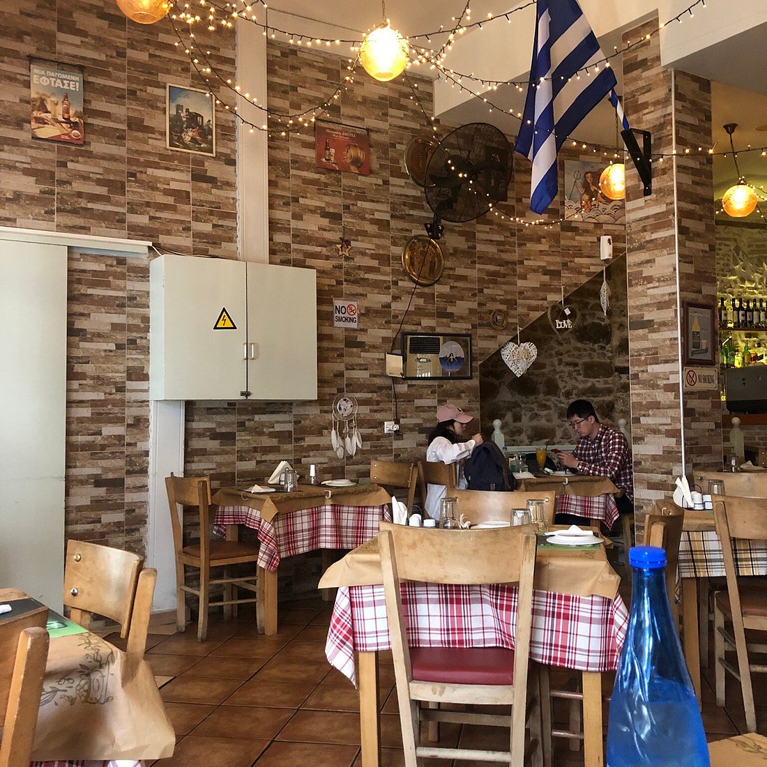 Olympion Tavern in Pangrati / Mets area