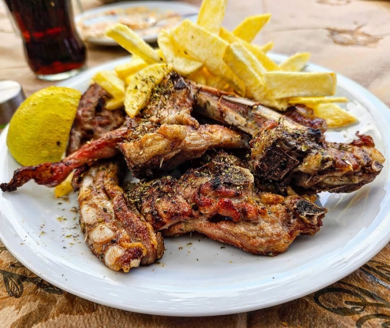 To Steki tou Ilia lamb chops in Thissio, Athens