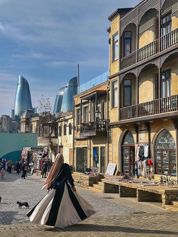 Old City (Icherisheher) Evening Eats