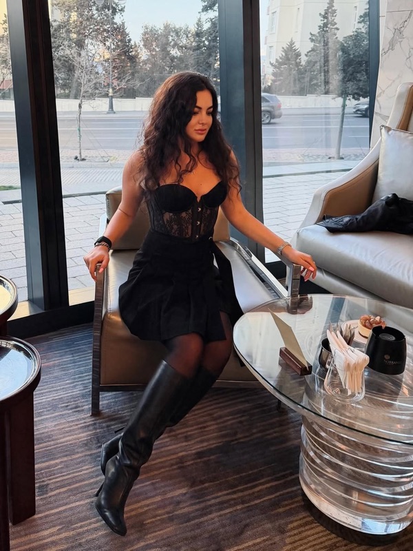 Cloud 9 Bar (Fairmont Baku, Flame Towers)