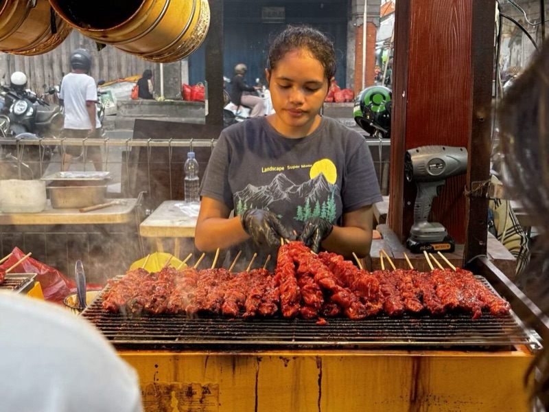 Pasar Badung Night Market in Jl. Gajah Mada, Denpasar