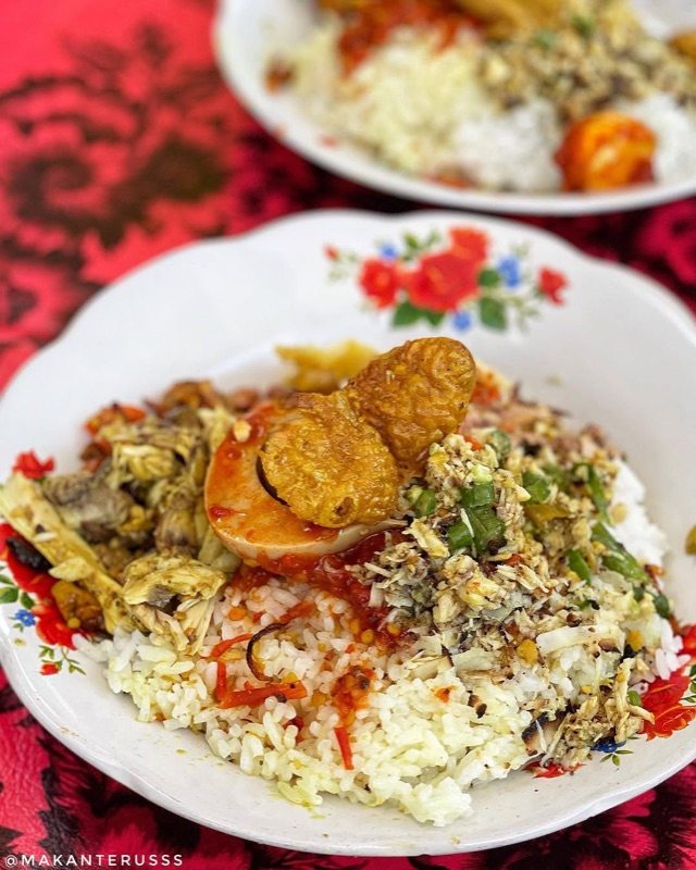 Warung Nasi Bali Men Weti in Sanur, Bali