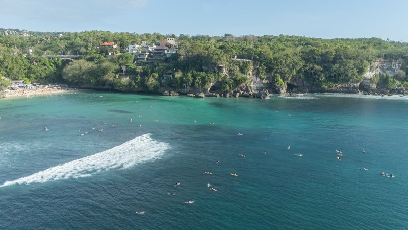 Padang Padang Left in Bukit Peninsula, Bali