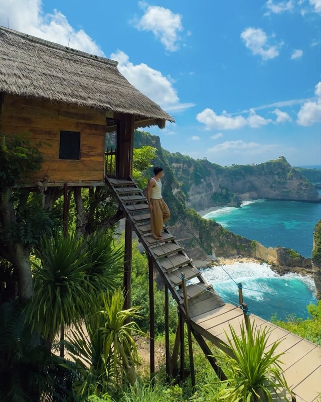 Diamond Beach Viewpoint