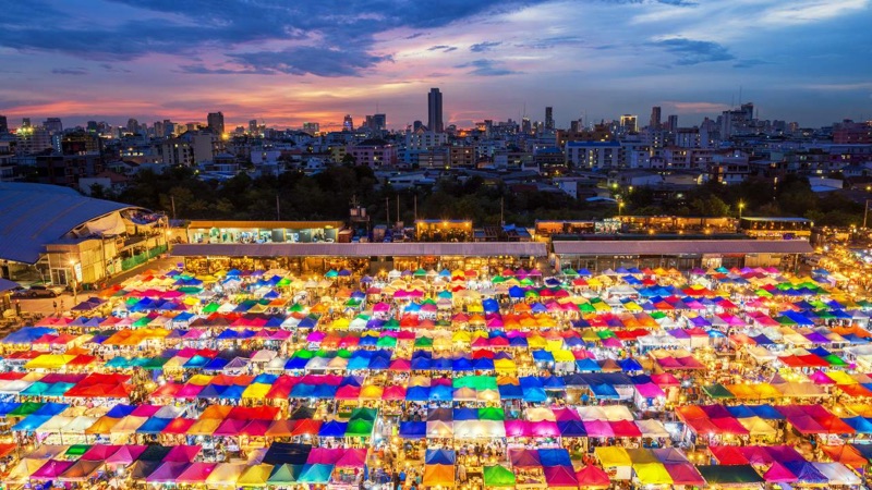 12 Best Night Markets in Bangkok