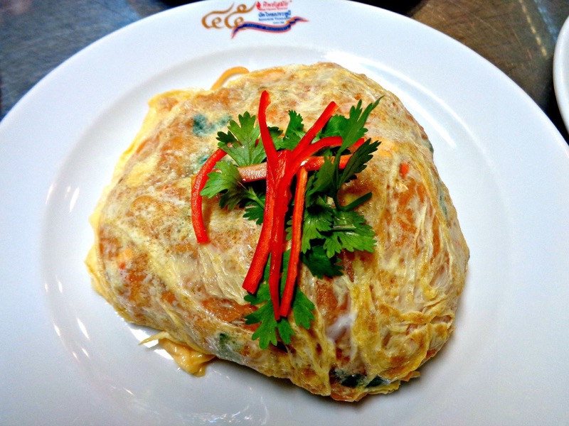 Yord Pad Thai omelette-wrapped pad thai