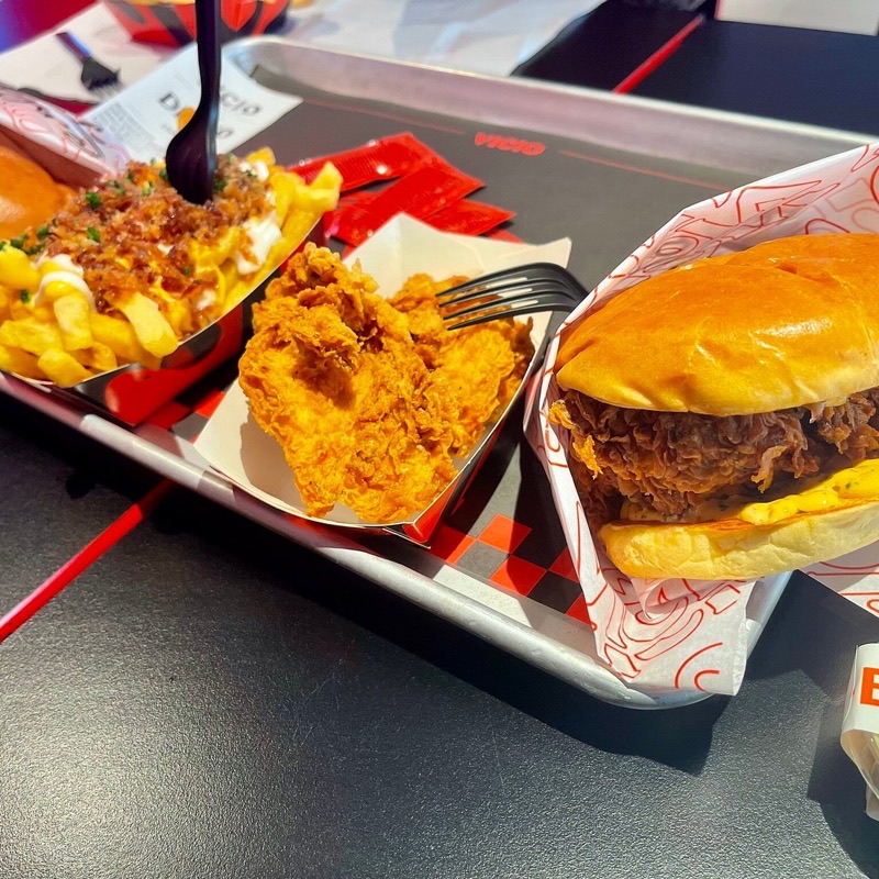 Vicio in Eixample — Vicio has rapidly gained popularity as a trendy, modern fast-casual burger joint