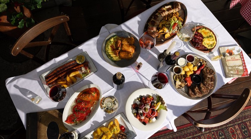 Tri šešira in Belgrade