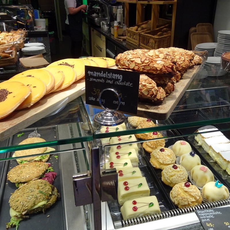 Baker Brun in Sentrum — A Bergen institution, Baker Brun delivers classic bagels that are hearty, fresh,