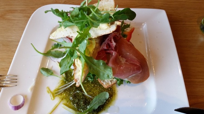 Zupperia in Sentrum — While famous for its diverse soup menu, Zupperia also offers excellent value bag