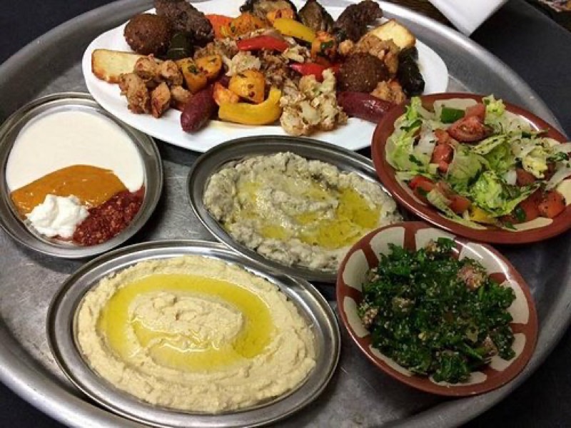 Falafel Jakoub crispy falafel wrap Neukölln Berlin