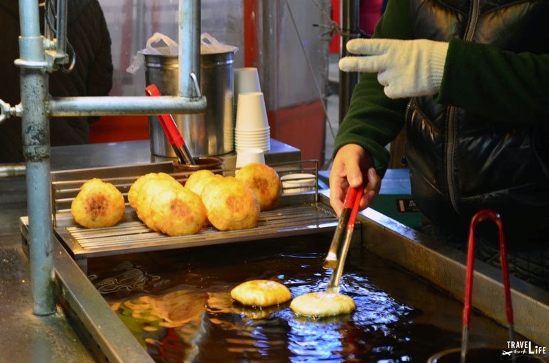 Night market hotteok stall in Nampodong Busan