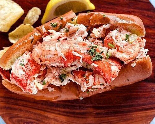 Boston Brew Tours - Craft Brewery Tour in Multiple (e.g., Seaport, Cambridge, JP) — Hop aboard for an exhilarating journey through Boston's thriving craft beer scen