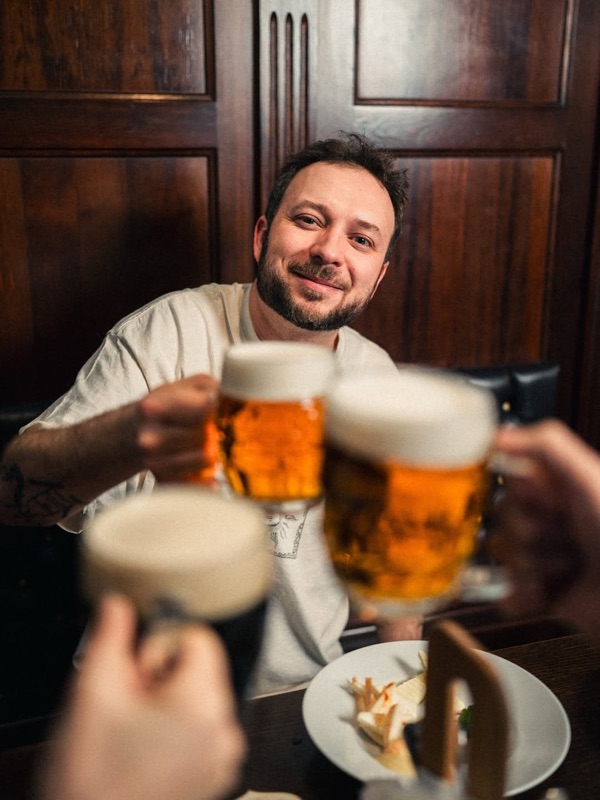 Na Stojáka (Standing Bar)